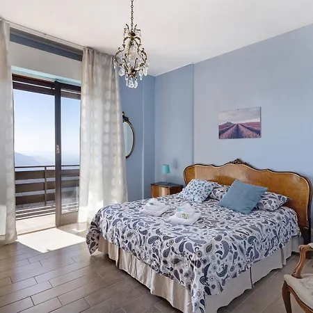 Апартаменты Bella Vista *
